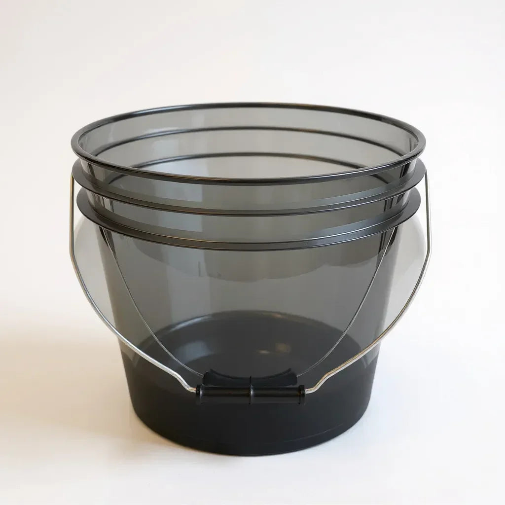 Kiezlack Heavy Duty Detailing Bucket – Schwarz Transparenter Wascheimer 13 L